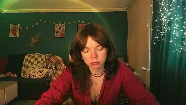 Snapshot of ClancyMorissey chatting on 4, 6, 2026 ClancyMorissey online show from 4, 6, 2026