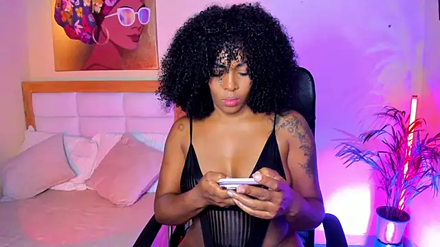 AitanaBrown  online show from 31, 1, 2026