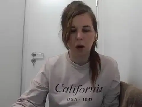 Snapshot of loveis007 chatting on 26, 2, 2025 loveis007 online show from 26, 2, 2025