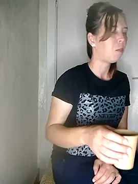 Snapshot of loveis007 chatting on 8, 9, 2025 loveis007 online show from 8, 9, 2025