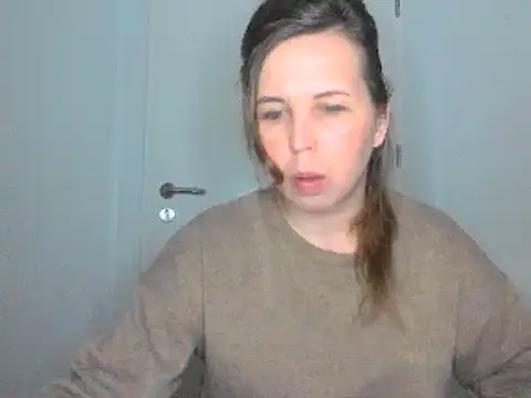 Snapshot of loveis007 chatting on 18, 3, 2025 loveis007 online show from 18, 3, 2025