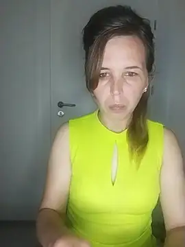 Snapshot of loveis007 chatting on 19, 9, 2025 loveis007 online show from 19, 9, 2025