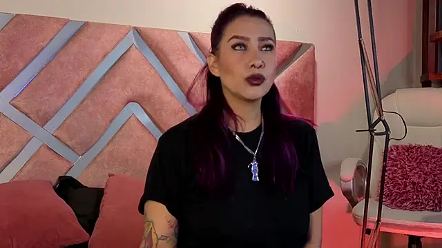  kelly hous36 online show from 11, 11, 2025