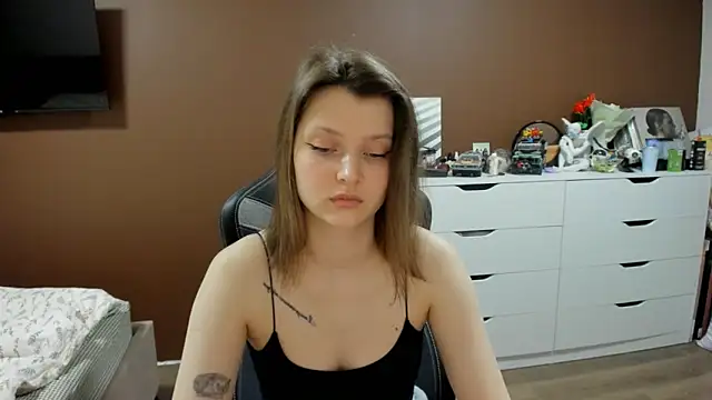 SoniNesti online show from 4, 4, 2026