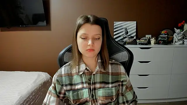 SoniNesti online show from 12, 3, 2026