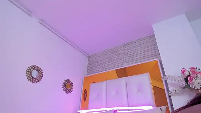 ShaniaBrownn online show from 15, 3, 2025
