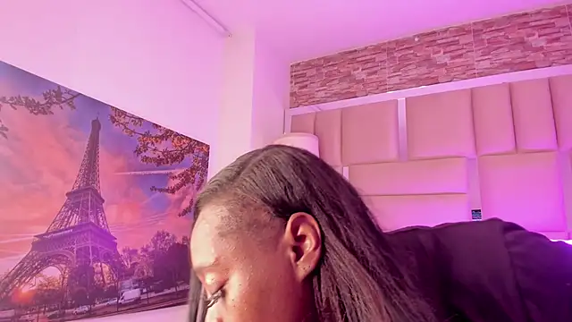 ShaniaBrownn online show from 23, 2, 2026