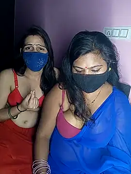 cutee  crazy online show from 7, 10, 2025