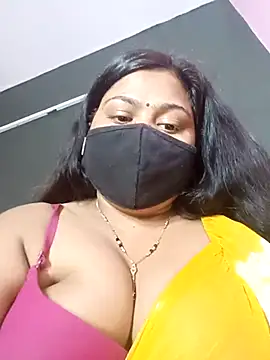 cutee  crazy online show from 8, 10, 2025