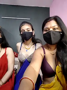 cutee  crazy online show from 2, 4, 2026