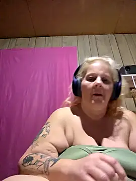 DavisDesires online show from 12, 3, 2026