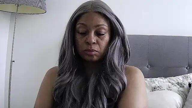 MSweetLindaParks online show from 9, 5, 2026