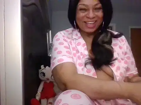 MSweetLindaParks online show from 1, 2, 2025