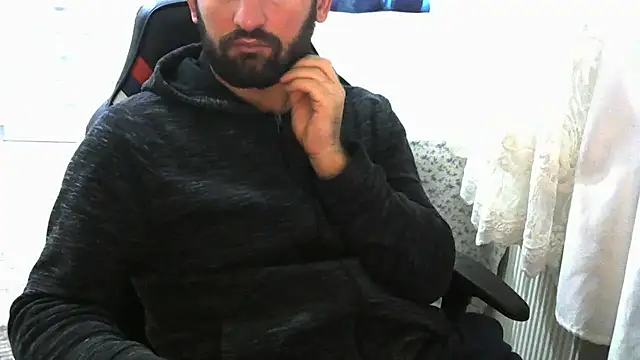 Snapshot of crazybaby5461 chatting on 29, 11, 2025 crazybaby5461 online show from 29, 11, 2025