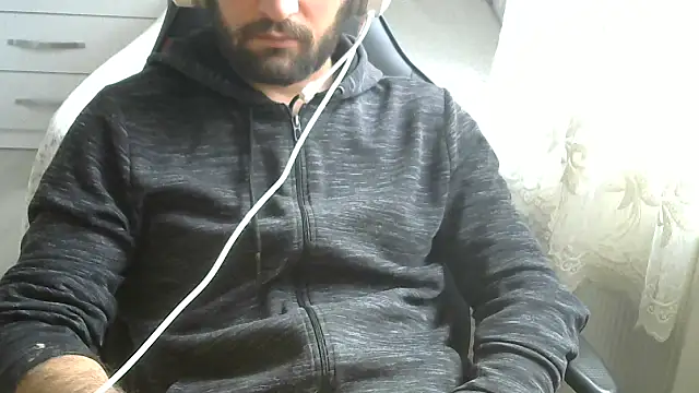 Snapshot of crazybaby5461 chatting on 30, 11, 2025 crazybaby5461 online show from 30, 11, 2025