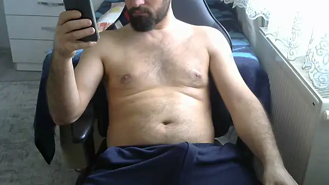 Snapshot of crazybaby5461 chatting on 23, 3, 2026 crazybaby5461 online show from 23, 3, 2026