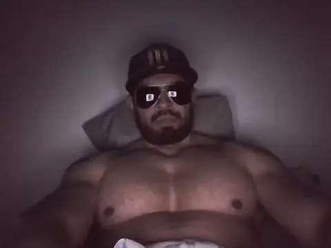 marcus002001 online show from 15, 5, 2026