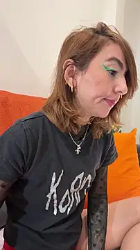 Snapshot of Evangelyne_1 chatting on 1, 12, 2025 Evangelyne 1 online show from 1, 12, 2025