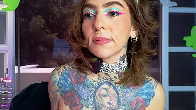 Snapshot of Evangelyne_1 chatting on 19, 10, 2025 Evangelyne 1 online show from 19, 10, 2025