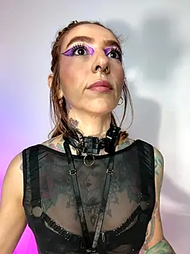 Snapshot of Evangelyne_1 chatting on 22, 10, 2025 Evangelyne 1 online show from 22, 10, 2025