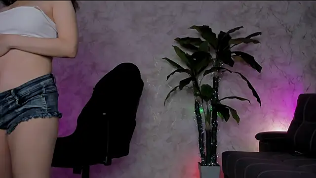 Emma7 online show from 5, 5, 2026