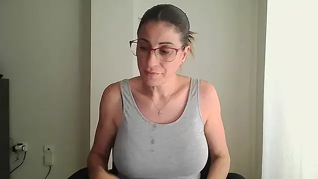 Sanada hot online show from 3, 11, 2025