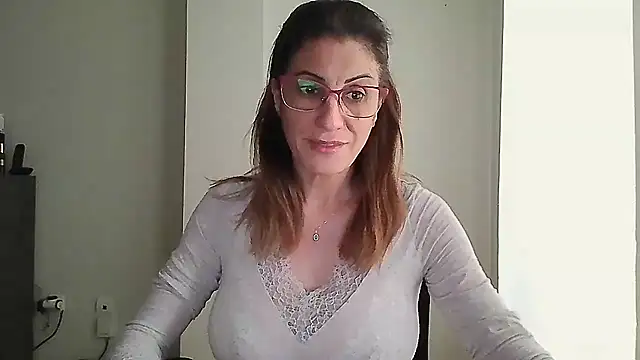 Sanada hot online show from 9, 10, 2025