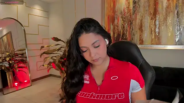 ToriCrossX online show from 26, 10, 2025