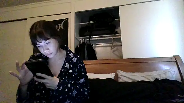 petitedoll29 online show from 6, 12, 2024