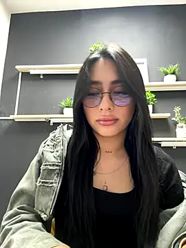 isabella jade online show from 31, 10, 2025