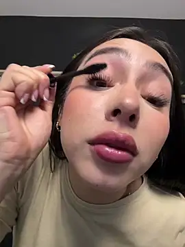 isabella jade online show from 24, 11, 2025