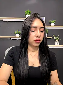 isabella jade online show from 4, 11, 2025