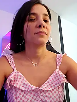 miaeyes online show from 8, 1, 2025