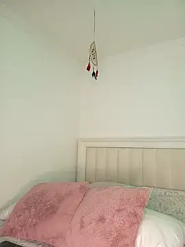 Snapshot of ASHLEY_BLAIR chatting on 25, 11, 2025 ASHLEY BLAIR online show from 25, 11, 2025