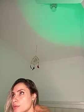 ASHLEY BLAIR online show from 5, 4, 2026