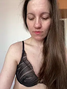 Nicole-Ray online show from 21, 4, 2026