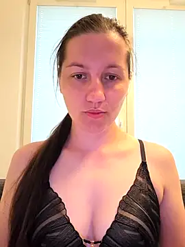 Nicole-Ray online show from 14, 6, 2026