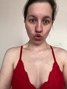 Nicole-Ray online show from 10, 5, 2026