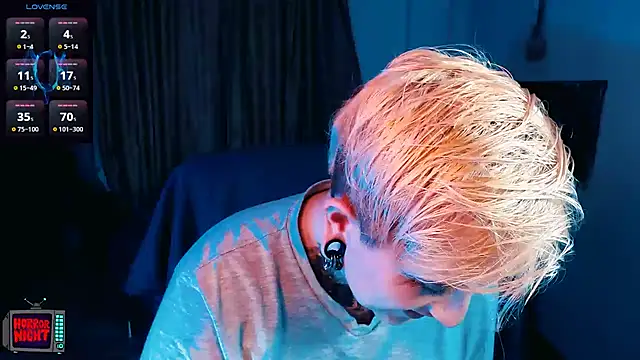 Marieblueeyes online show from 19, 12, 2025