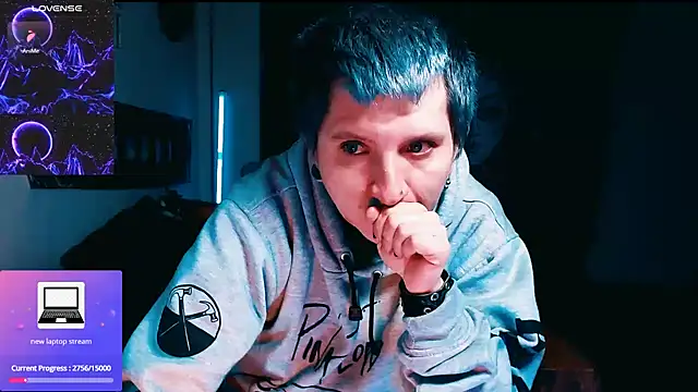 Marieblueeyes online show from 10, 3, 2026