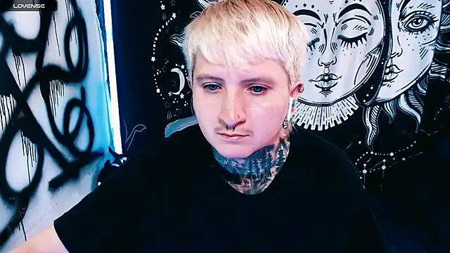 Marieblueeyes online show from 28, 5, 2026