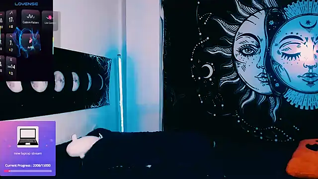 Marieblueeyes online show from 20, 2, 2026