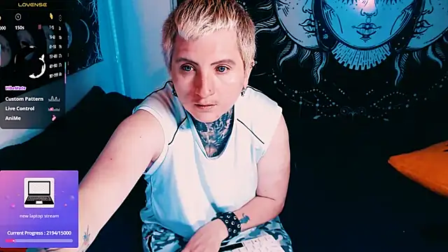 Marieblueeyes online show from 23, 2, 2026