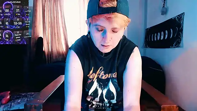 Marieblueeyes online show from 28, 11, 2025