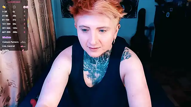 Marieblueeyes online show from 30, 10, 2025