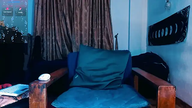 Marieblueeyes online show from 27, 11, 2025