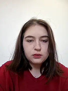 Yammy Yumi online show from 1, 11, 2025