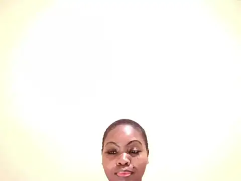 Snapshot of Queen_BootyXXX chatting on 16, 5, 2026 Queen BootyXXX online show from 16, 5, 2026