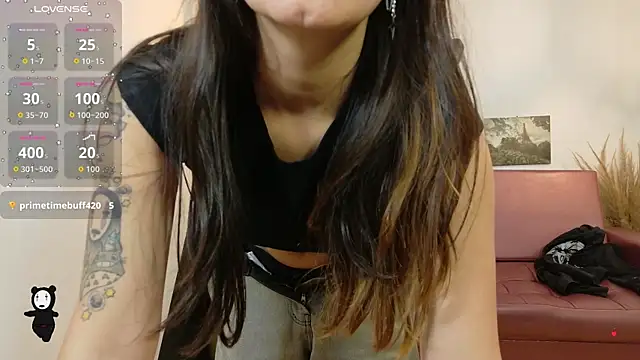 Snapshot of Perla_Campbell chatting on 6, 10, 2025 Perla Campbell online show from 6, 10, 2025