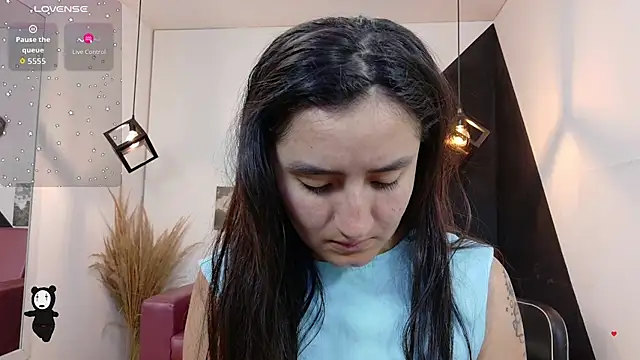 Perla Campbell online show from 27, 10, 2025